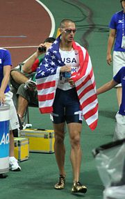 180px-Osaka07_D7A_Jeremy_Wariner_post-victory.jpg